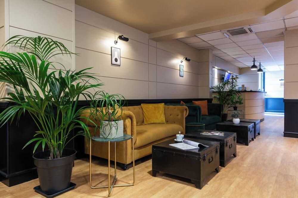 Lounge Photo