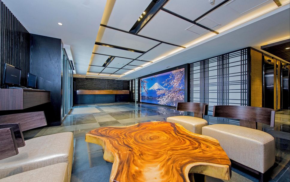Lounge Photo