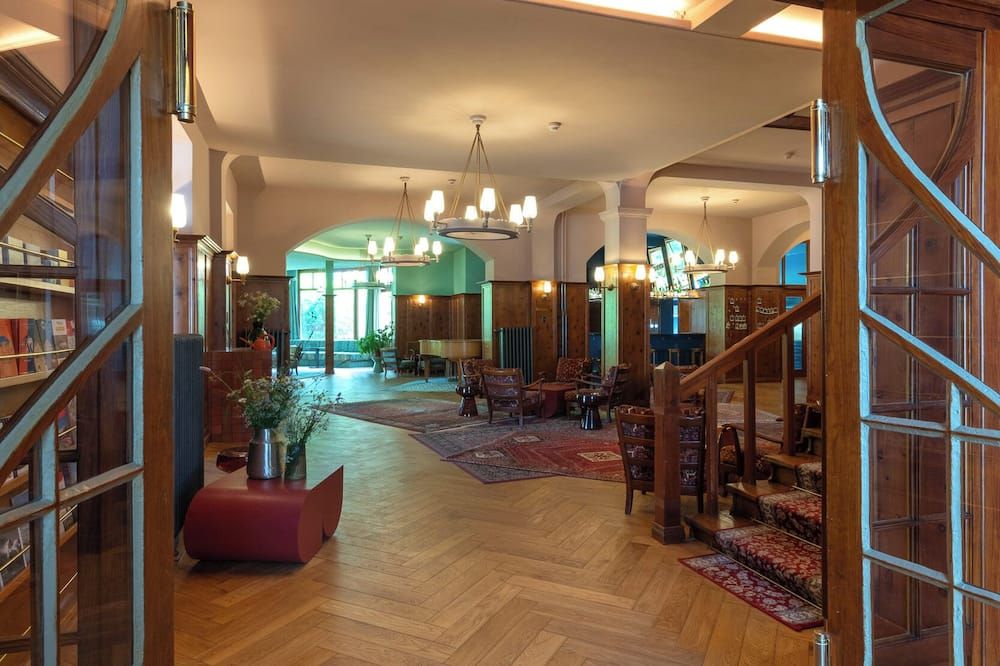 Lobby Photo