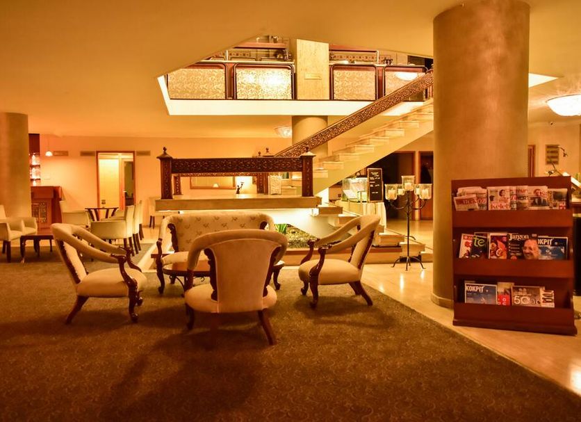 Lounge Photo