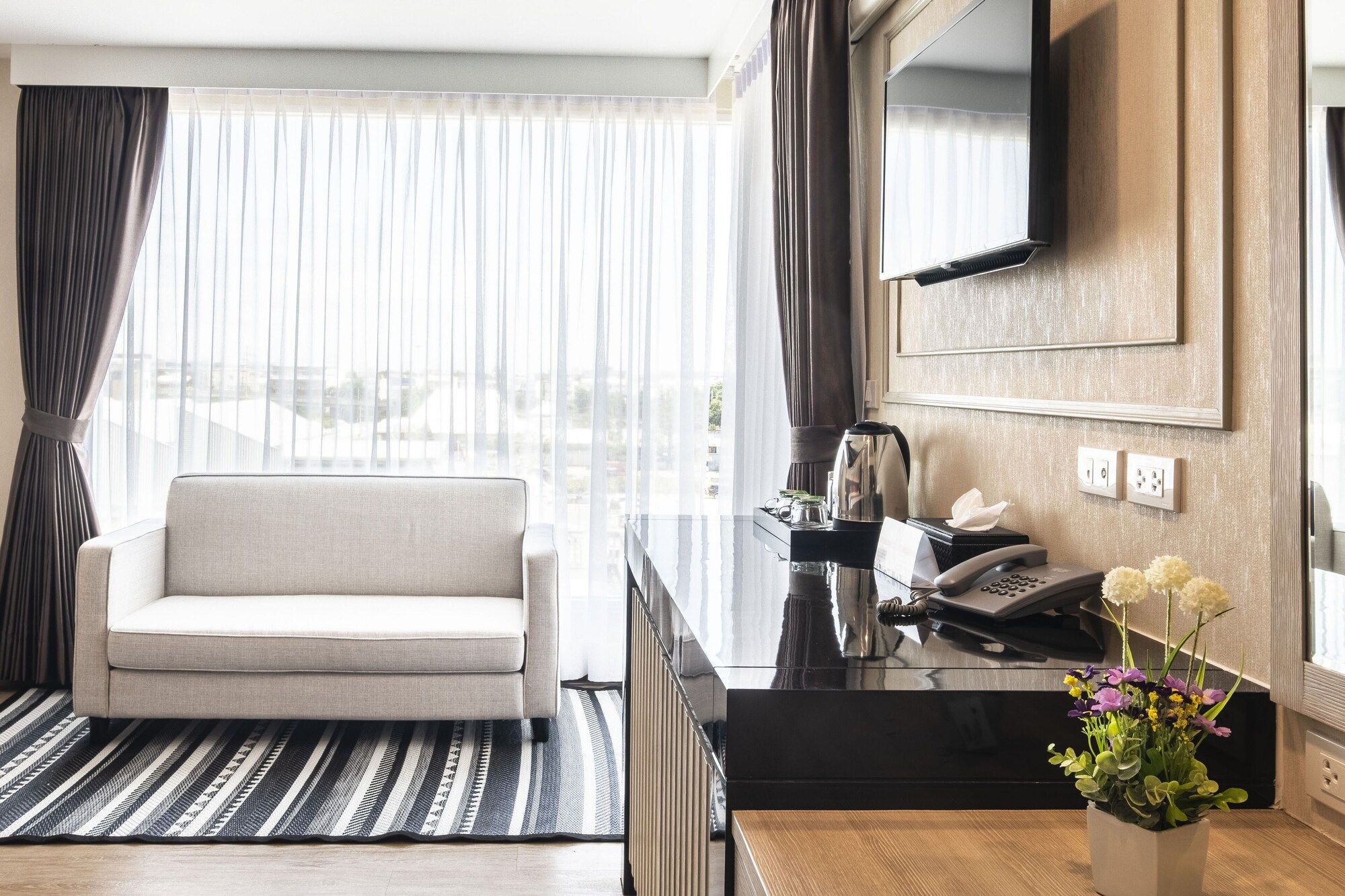 Room amenity