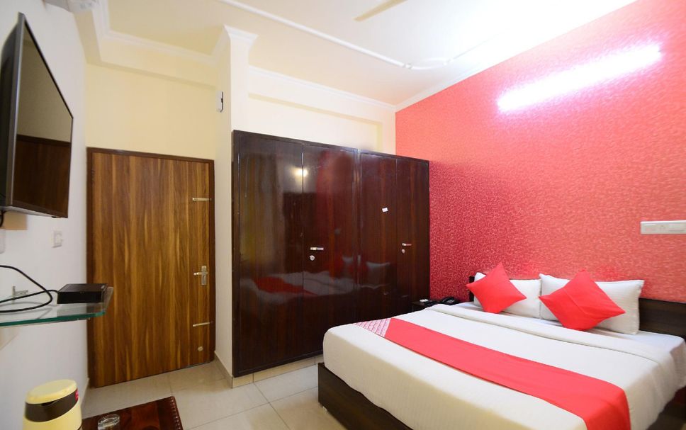 Bedroom Photo