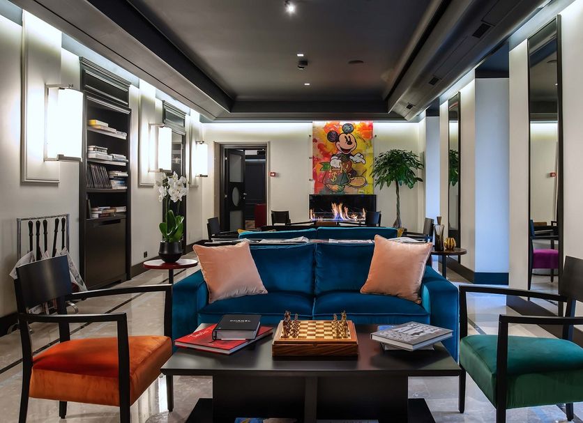 Lounge Photo