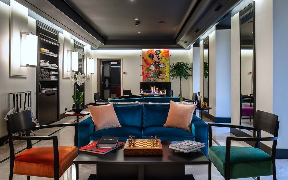 Lounge Photo