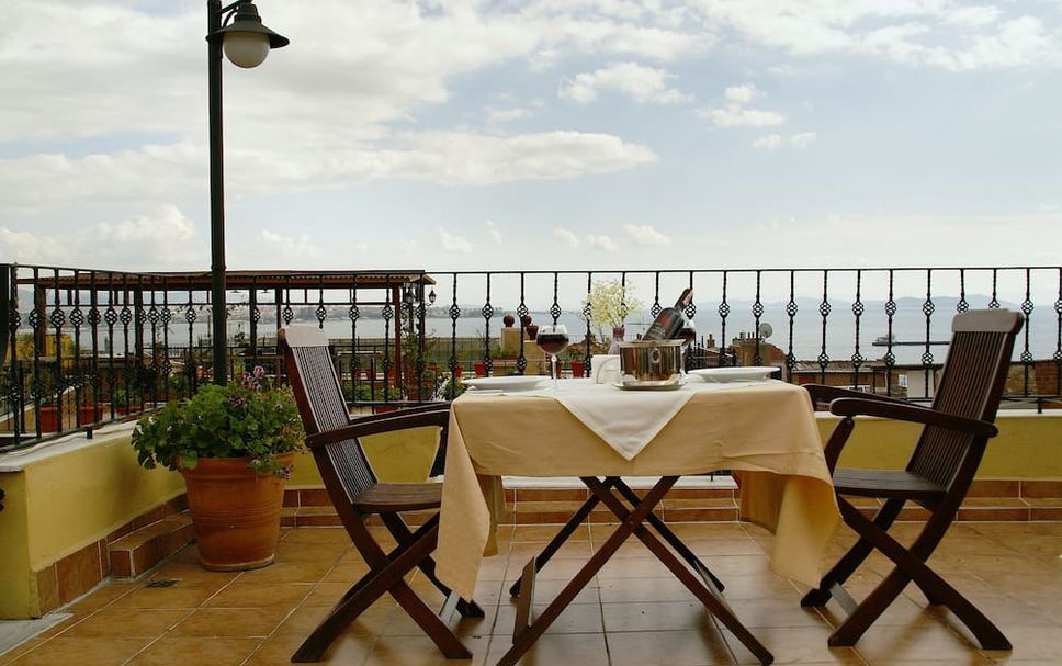 Balcony Photo