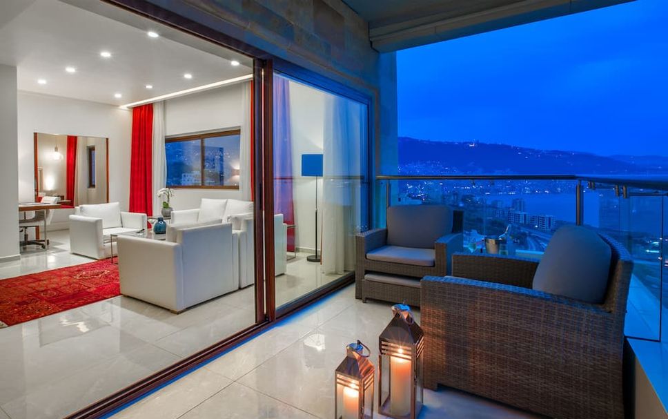 Balcony Photo
