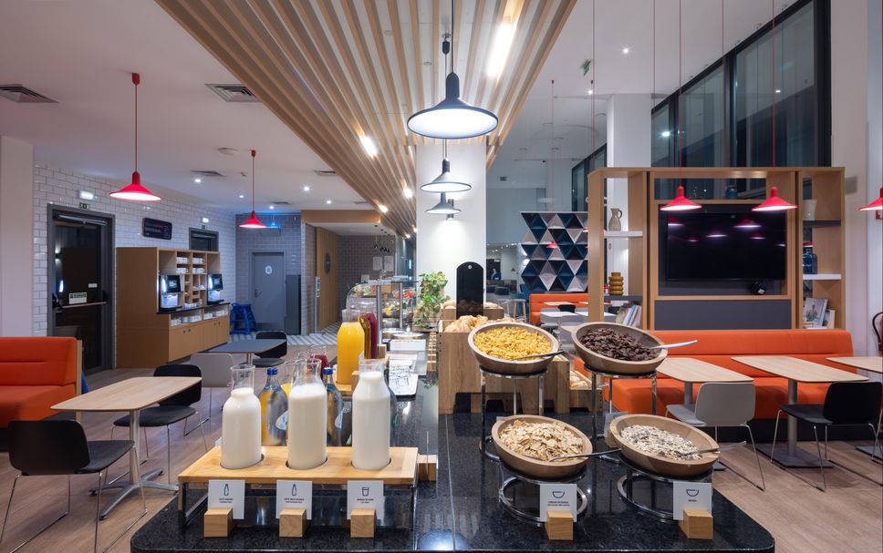 Restaurant Photo