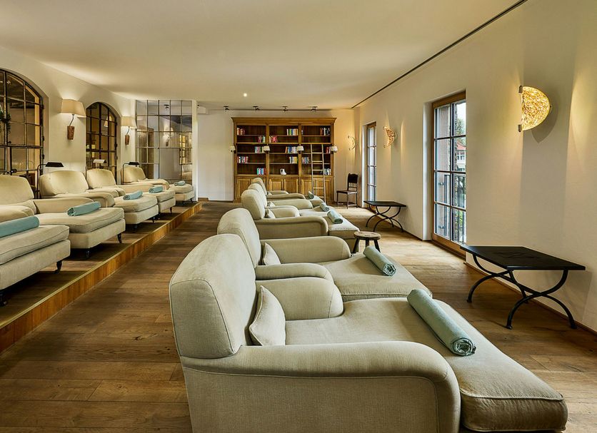 Lounge Photo
