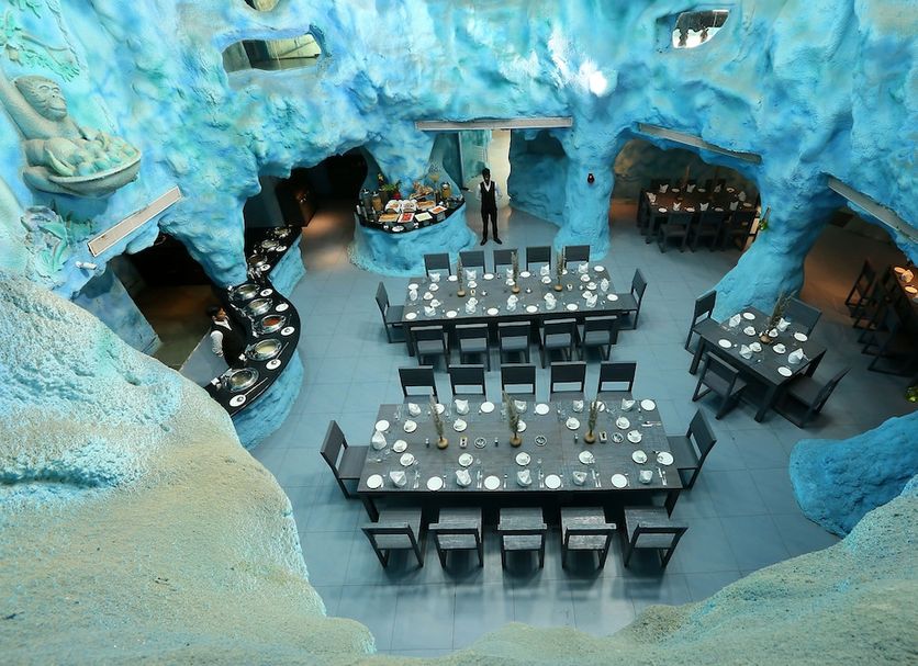 Restaurant Photo