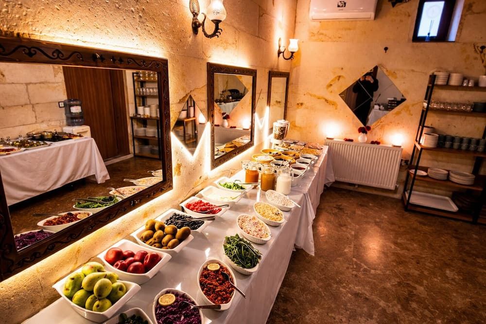 Buffet Photo