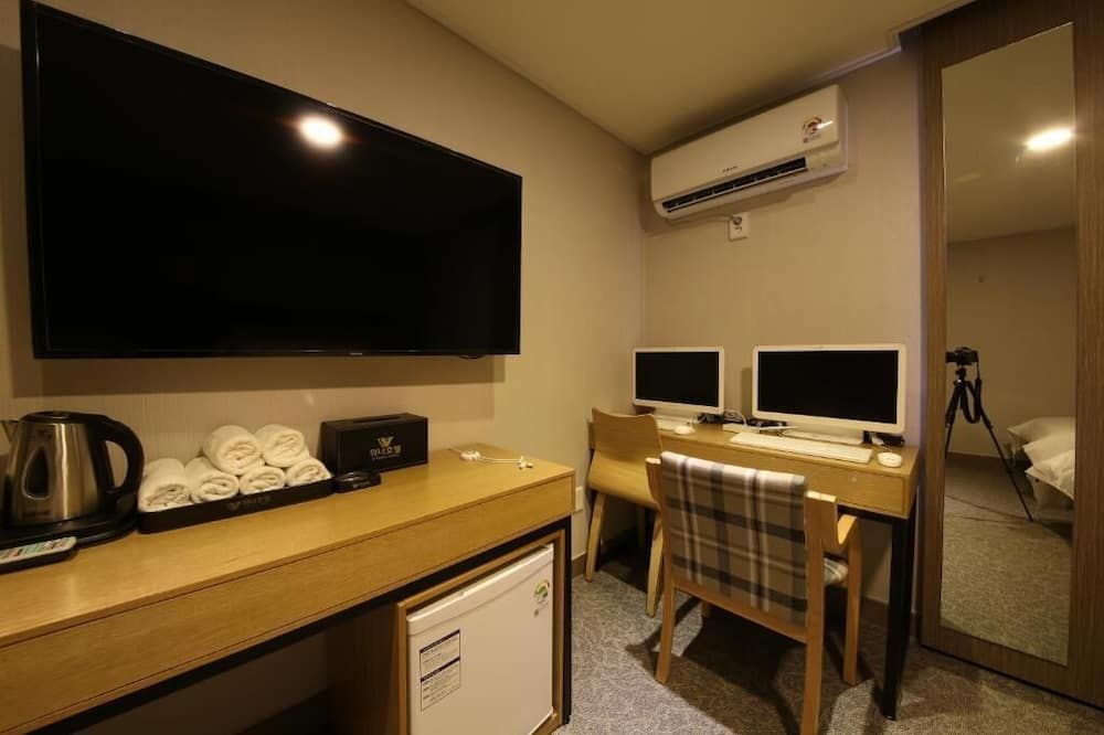 Business centre