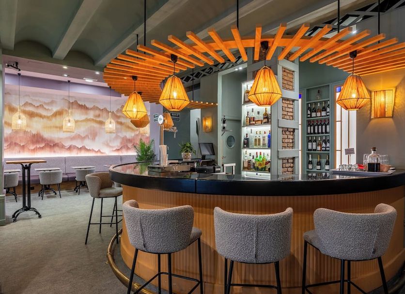 Bar Photo