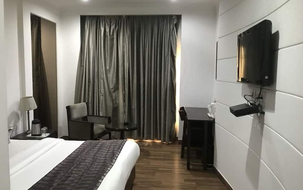 Bedroom Photo