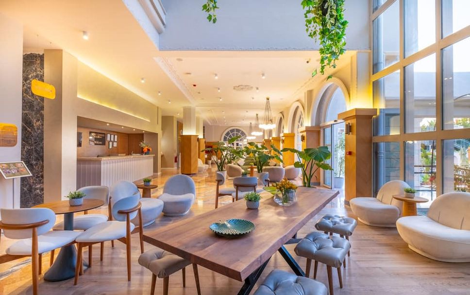 Lobby Photo
