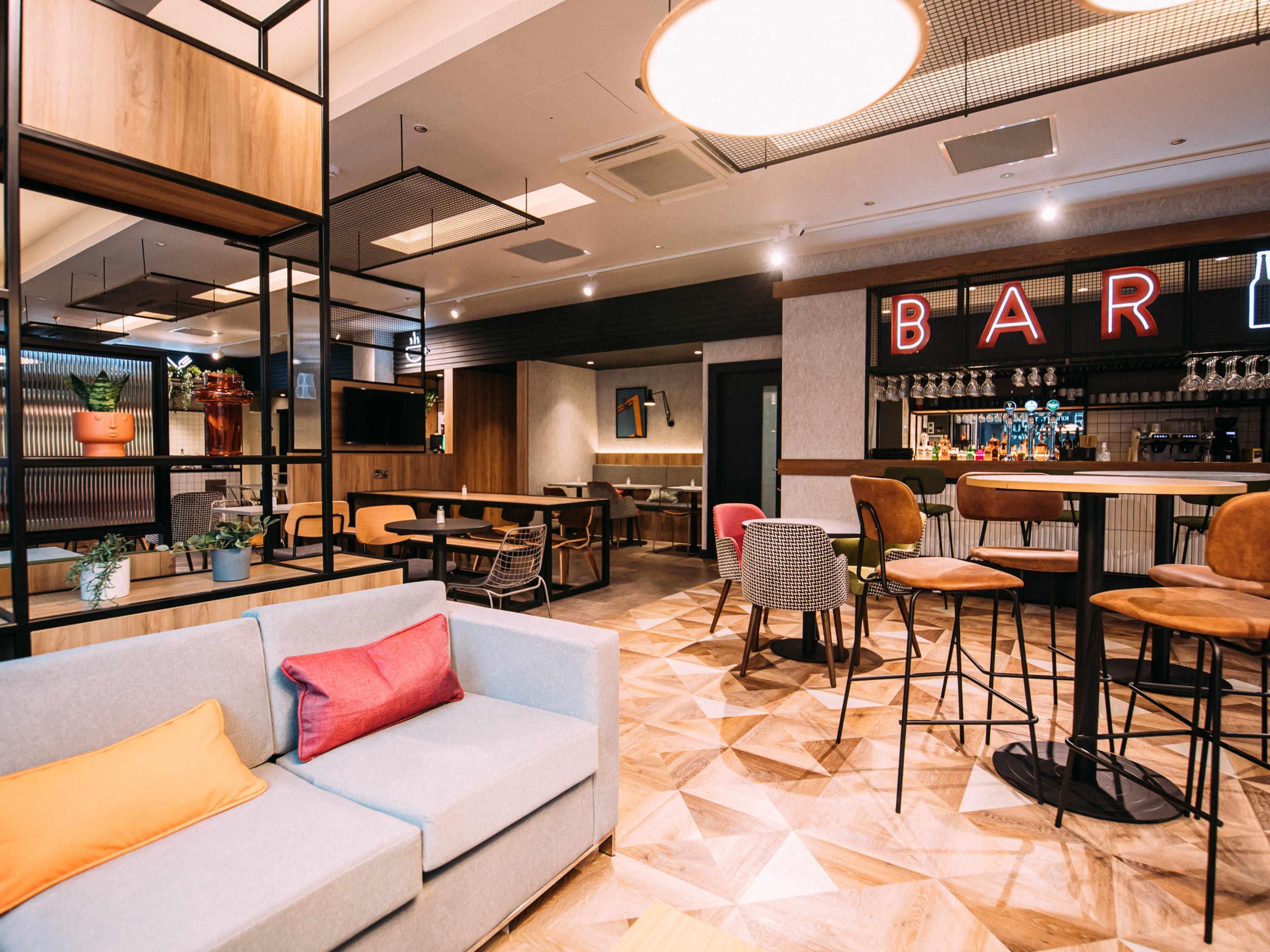 Bar