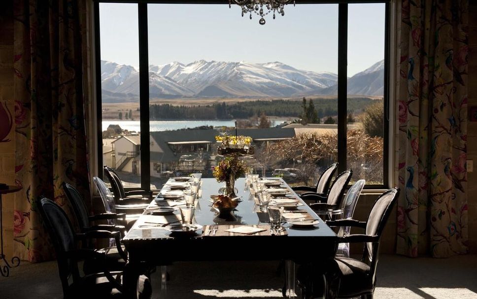 Dining room Photo