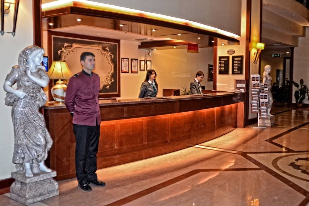 Front desk Photo