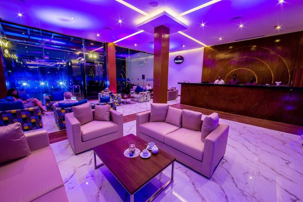 Lounge Photo