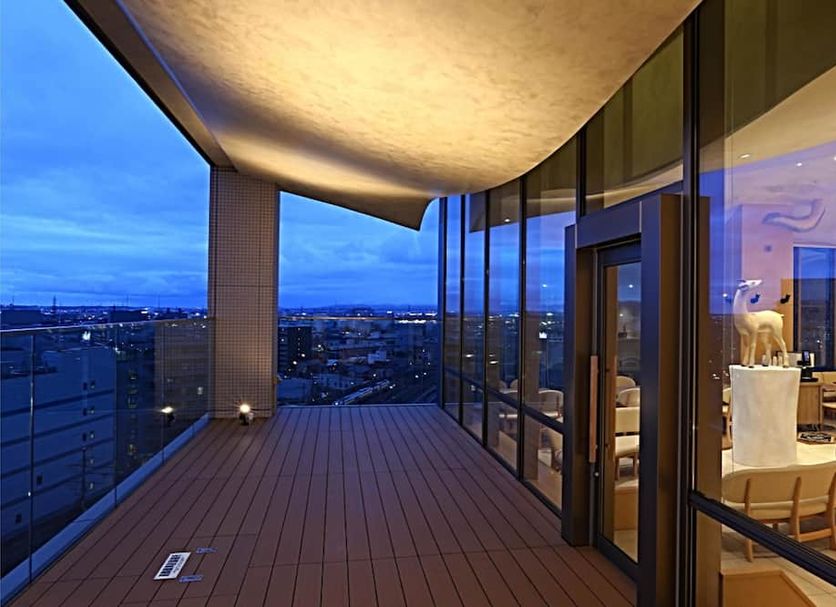 Balcony Photo