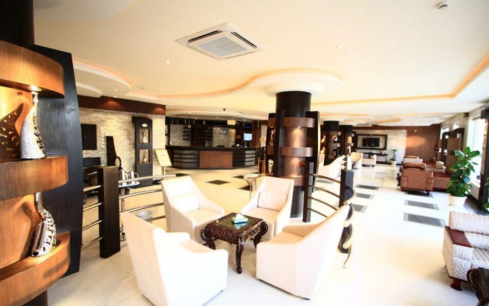 Lobby Photo