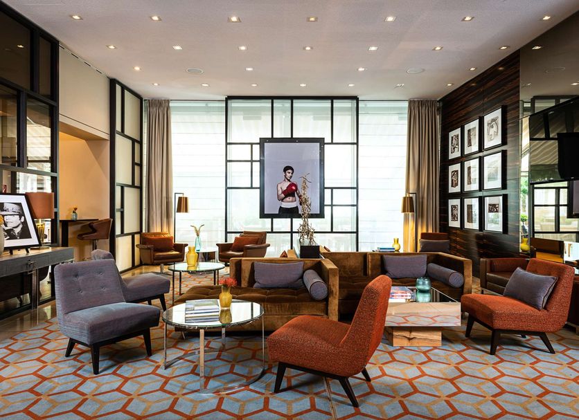 Lounge Photo
