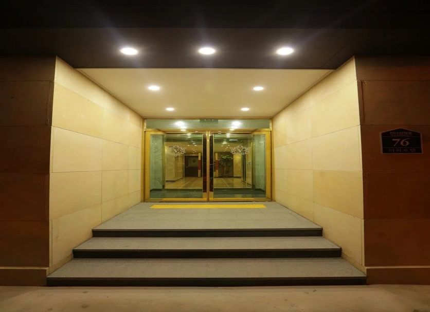 Hallway Photo