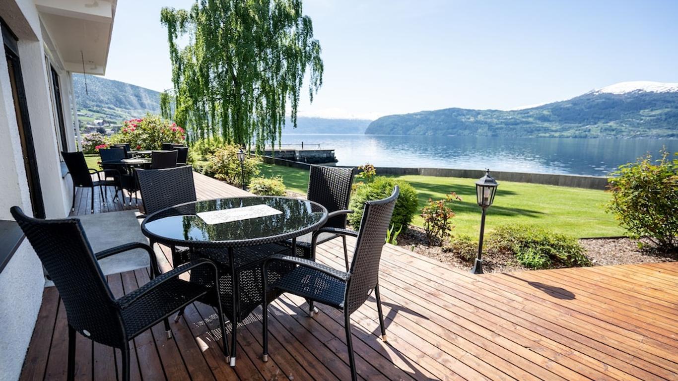 Innvik Fjordhotel - Misjonheimen