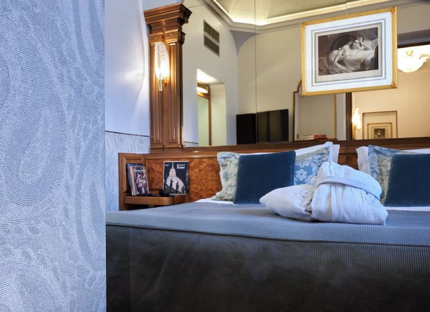 Bedroom Photo