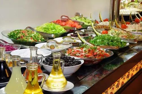 Buffet Photo
