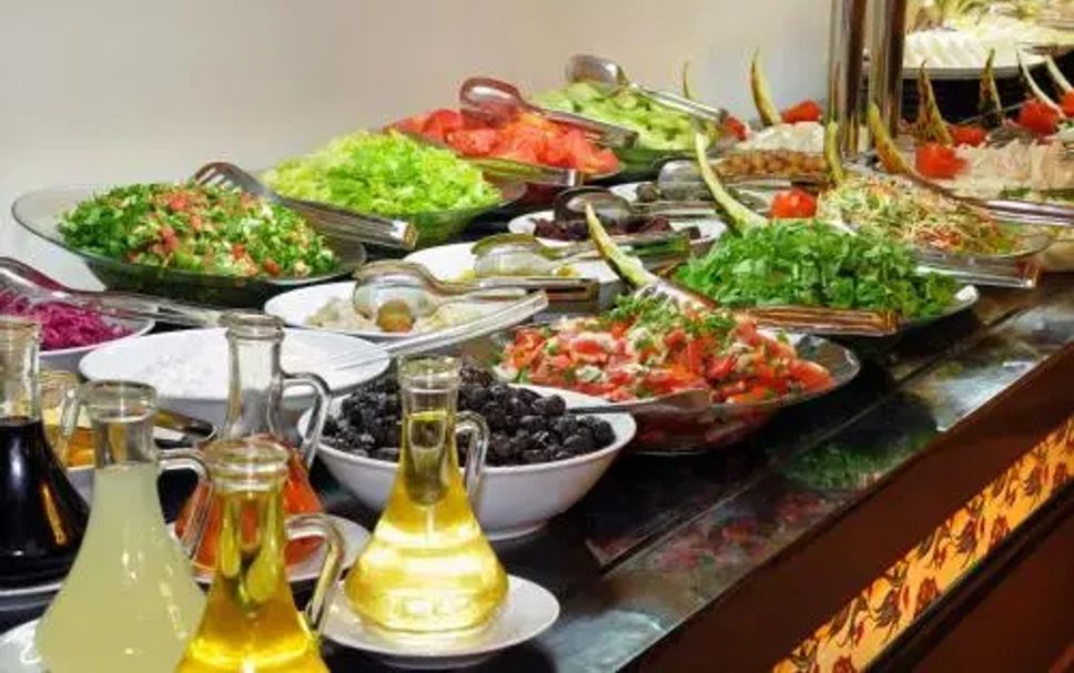 Buffet Photo