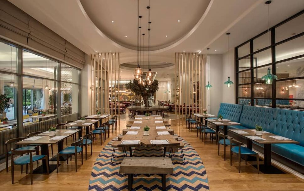 Restaurant Photo
