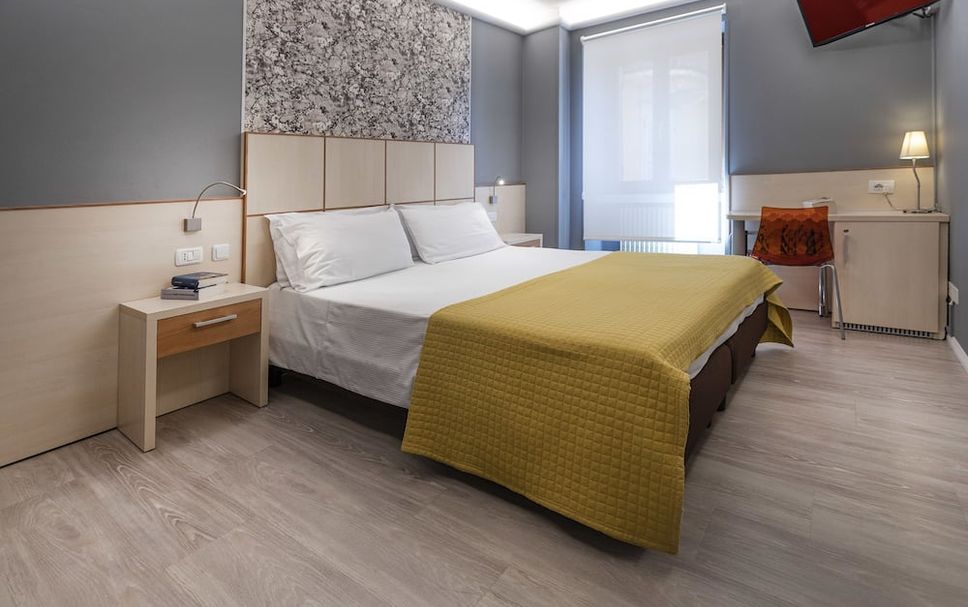 Bedroom Photo