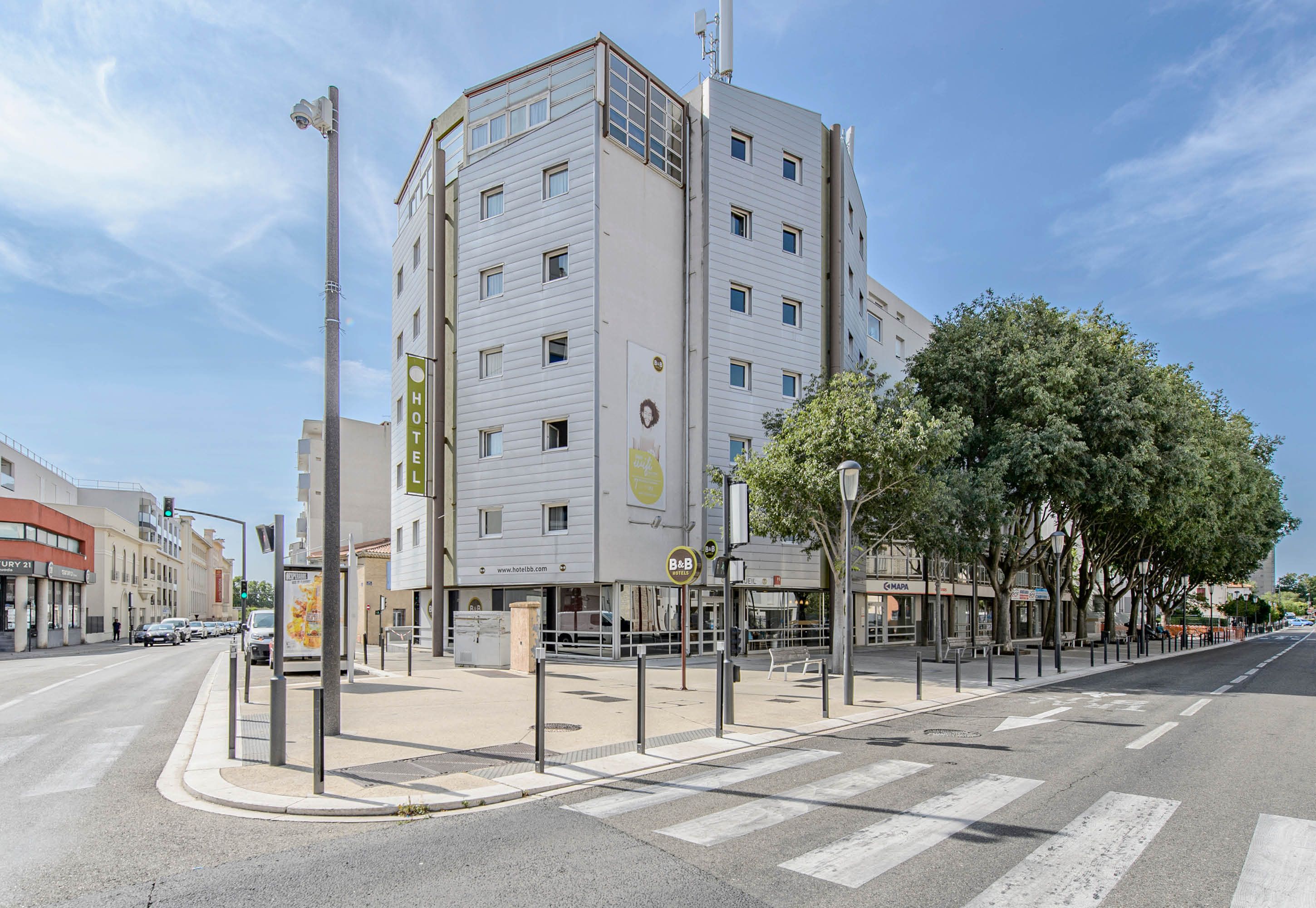 Building Photo