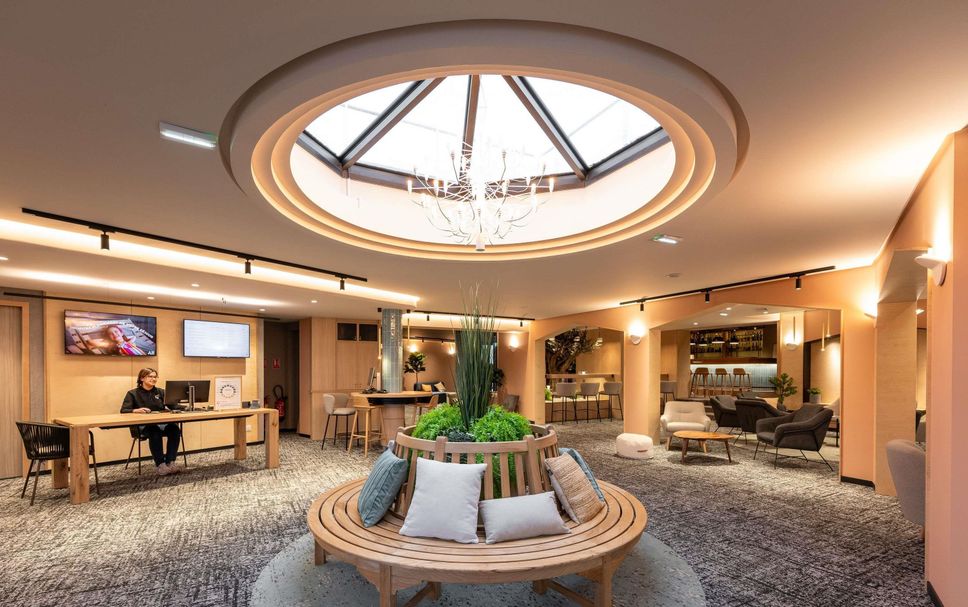 Lobby Photo