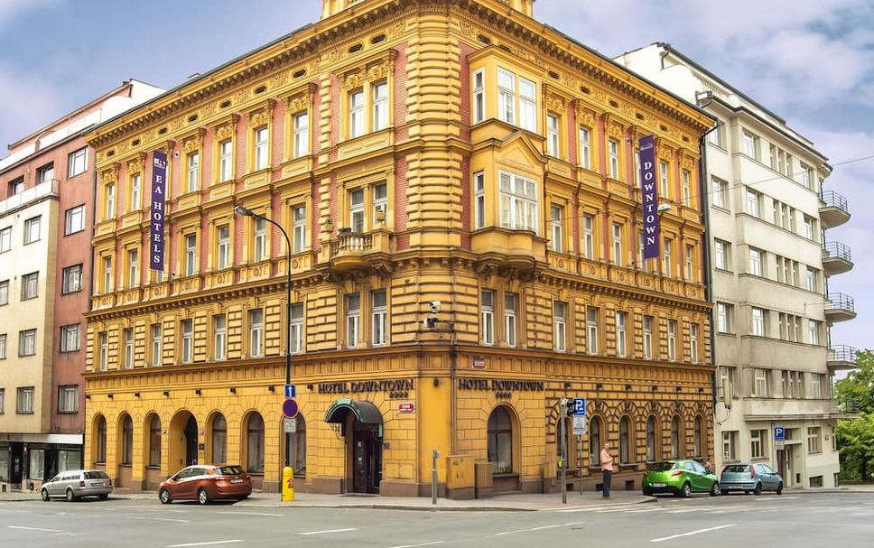 Building Photo