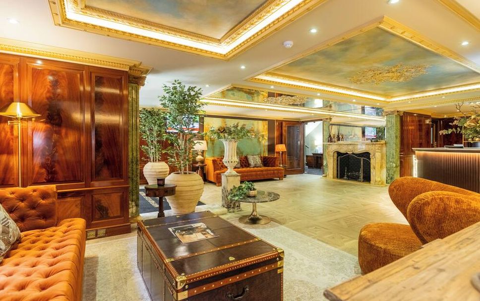 Lobby Photo