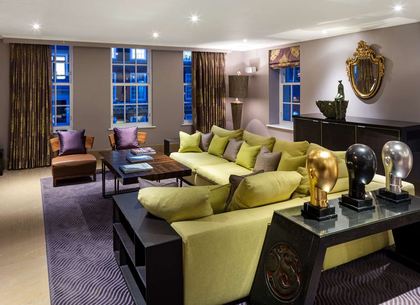 Lounge Photo
