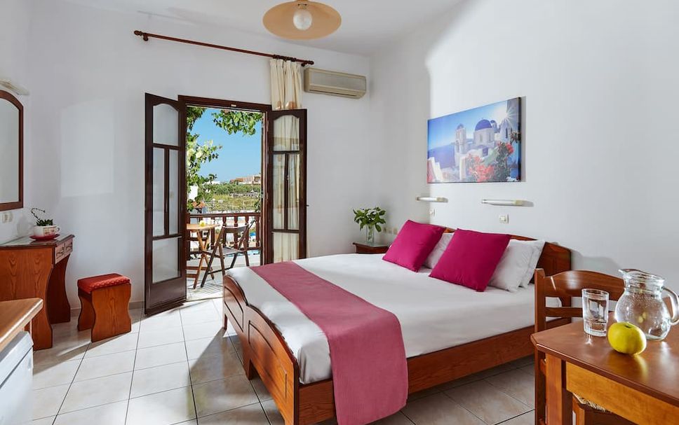 Bedroom Photo