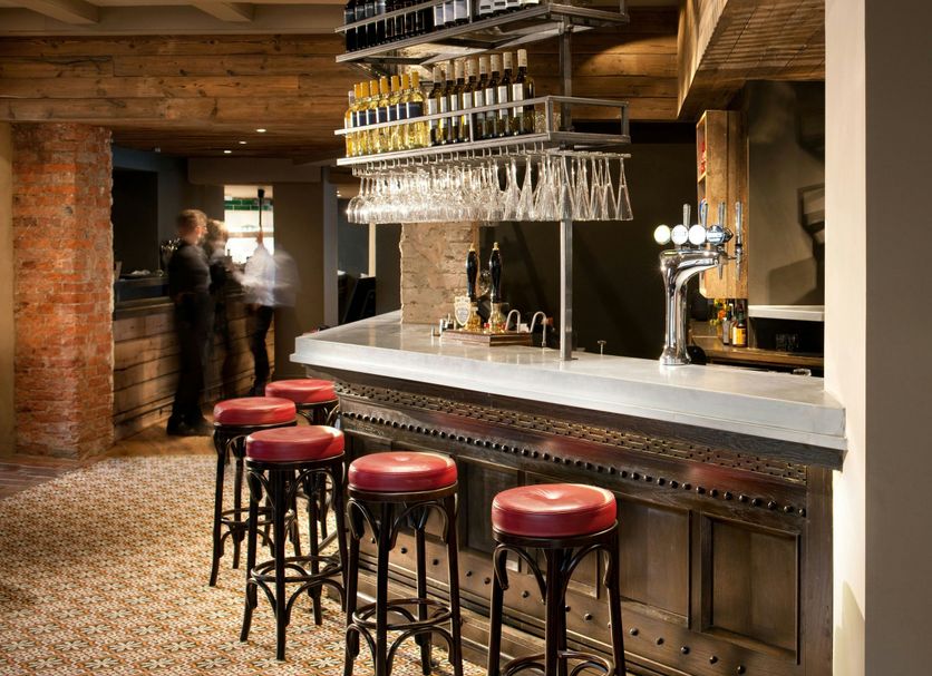 Bar Photo