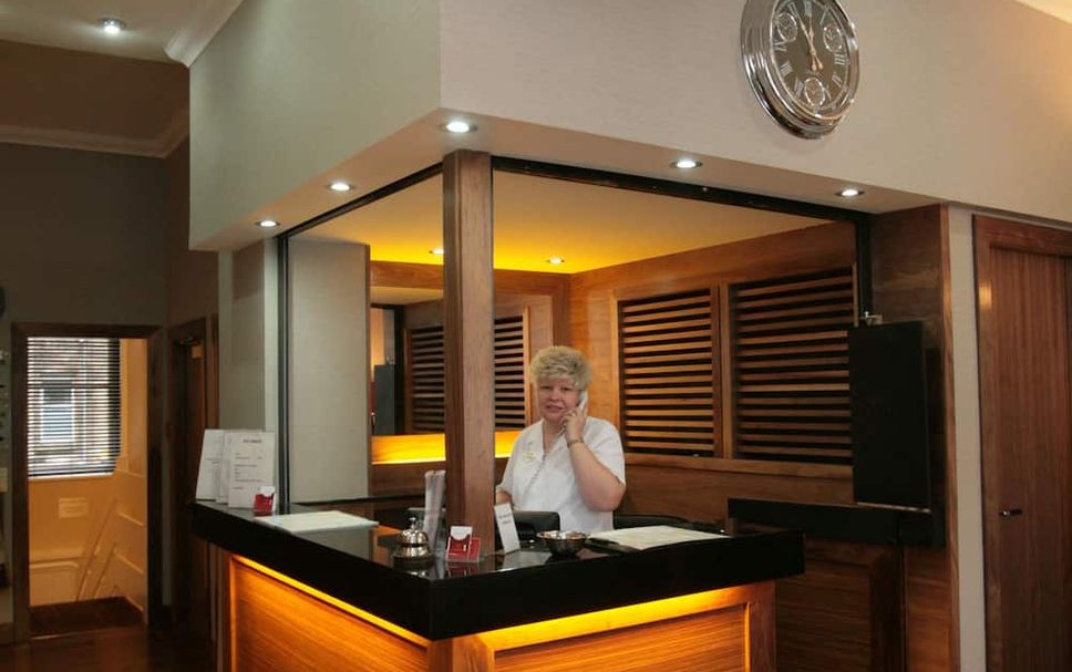 Front desk Photo