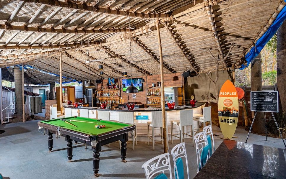 Bar Photo