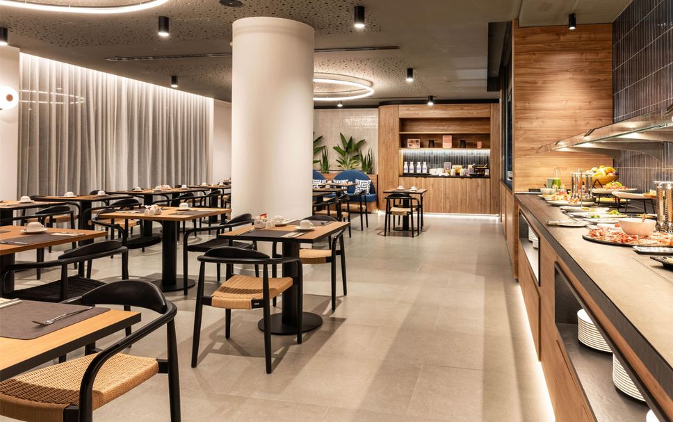 Restaurant Photo