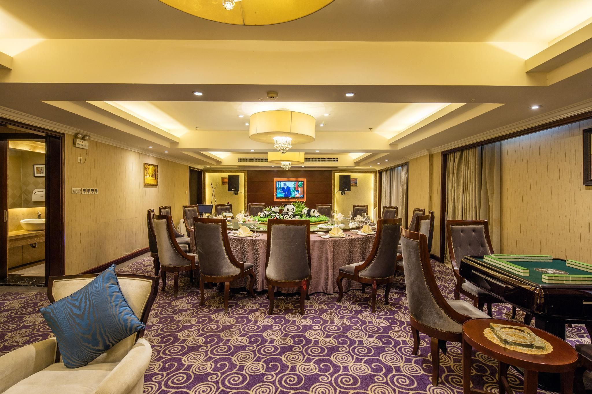 Banquet hall