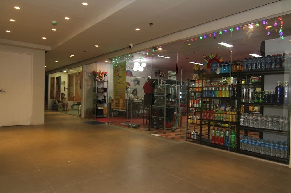 Shop