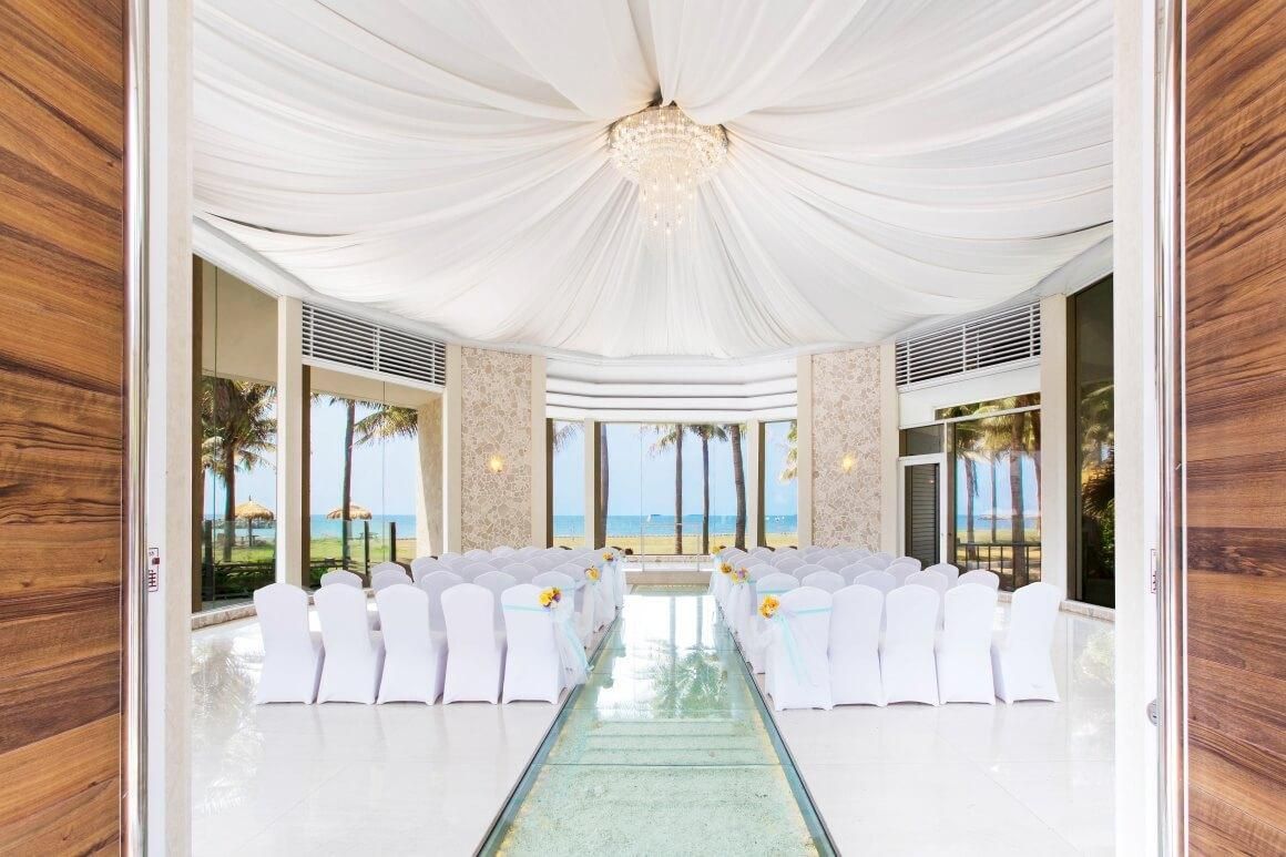 Banquet hall