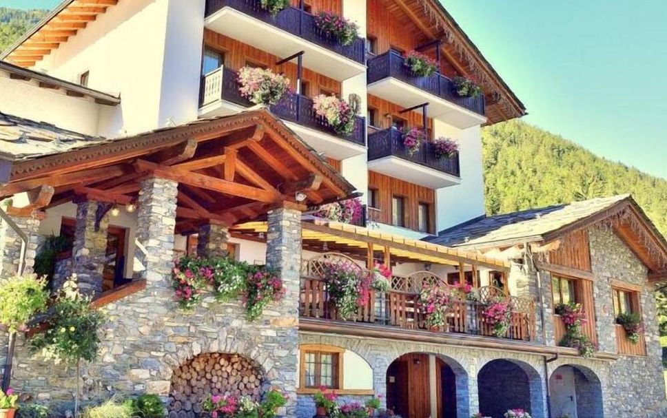 Building Photo