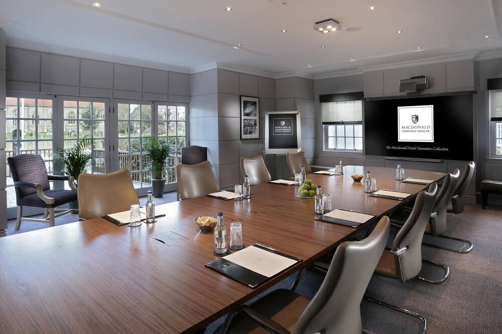 Conference room Photo