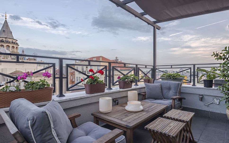 Balcony Photo