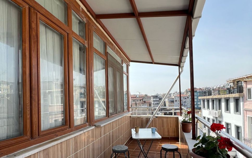 Balcony Photo