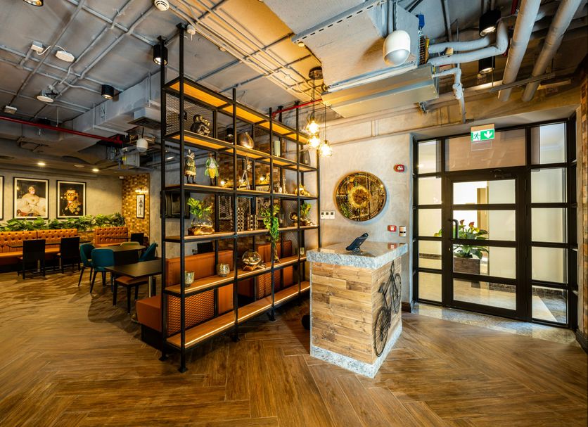 Restaurant Photo